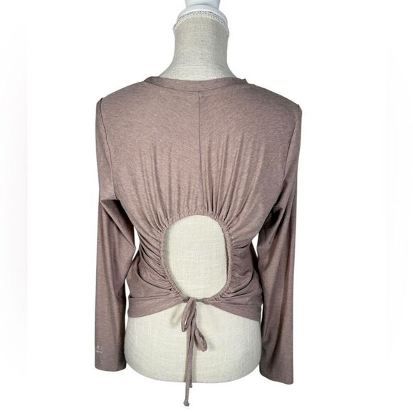 Beyond Yoga Chai Tan Featherweight Inner Circle Pullover Long Sleeve Top - Picture 6 of 10